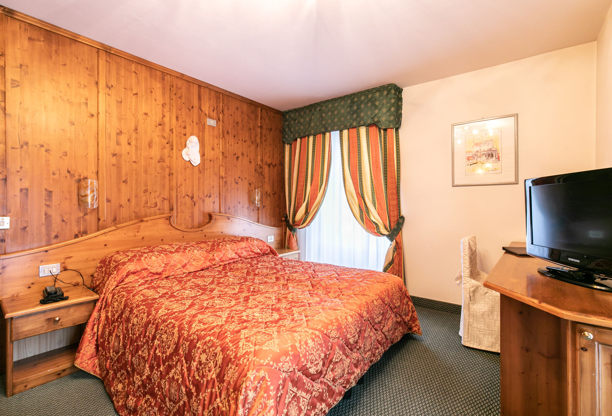 Camera family di Grand Hotel des Alpes, albergo 4 stelle in centro a San Martino di Castrozza per 3 persone