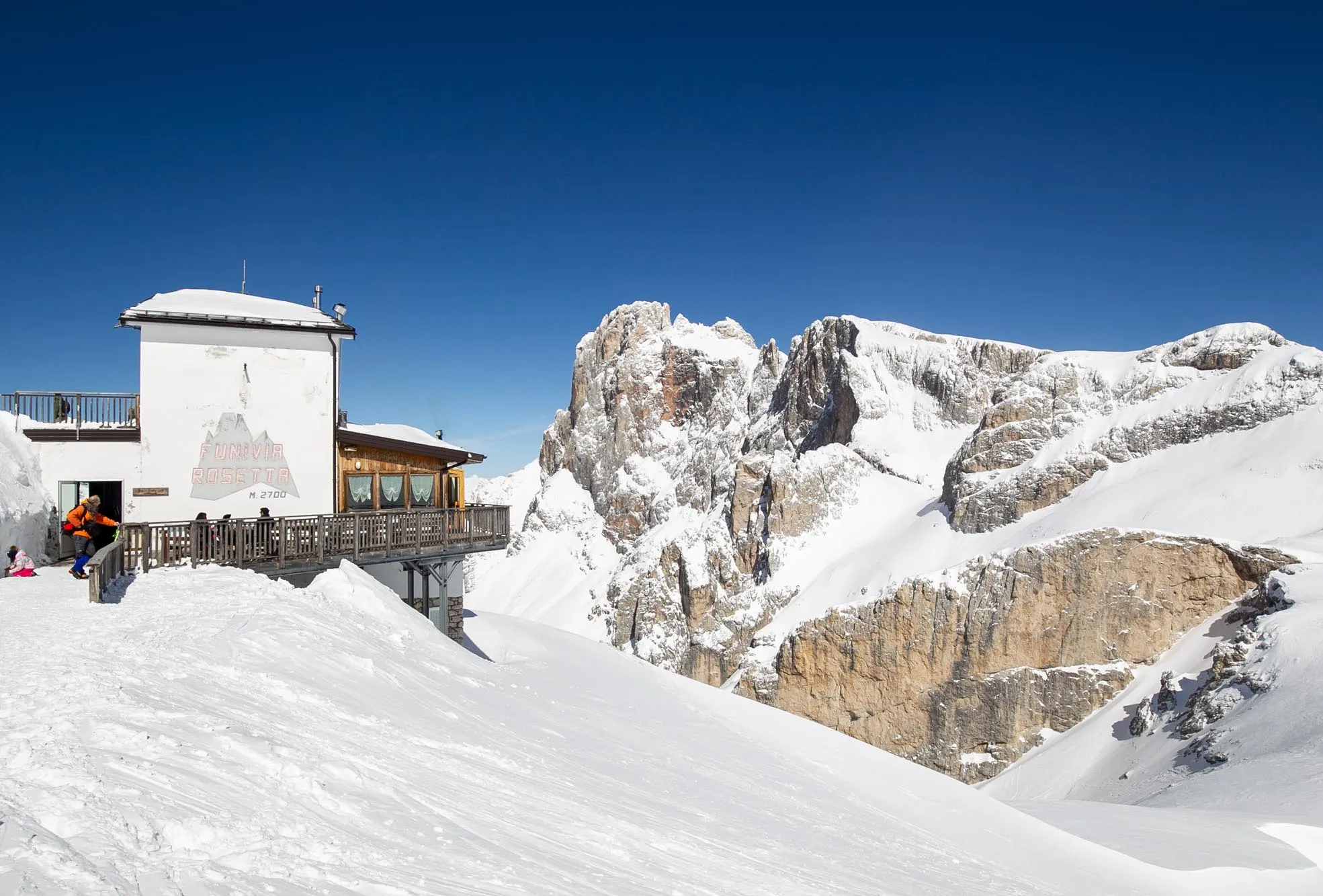 Paesaggio invernale sulle piste di San Martino di Castrozza