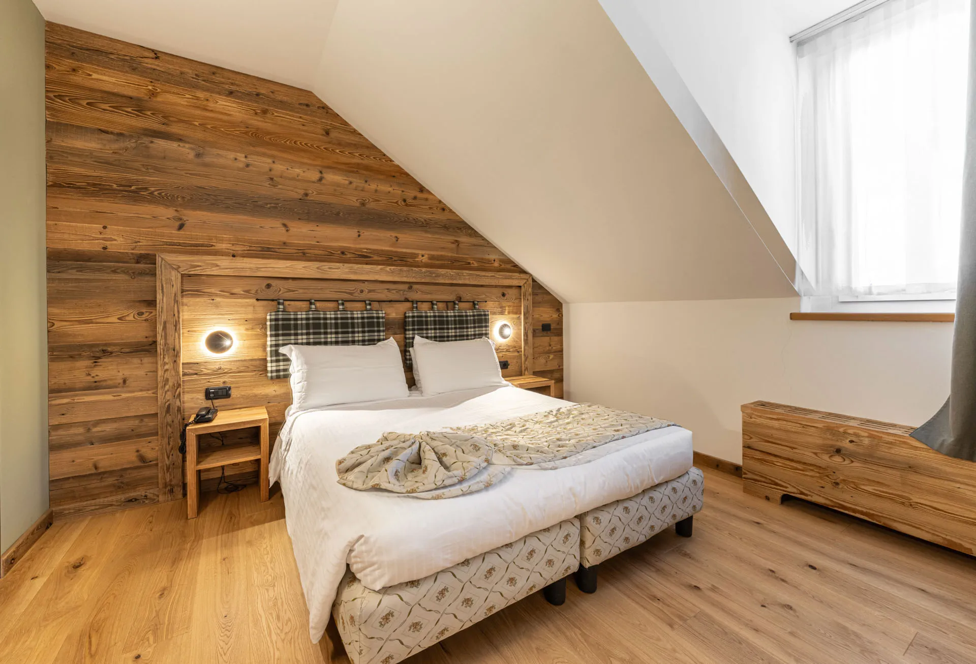 Camera living room hotel Des Alpes San Martino di Castrozza