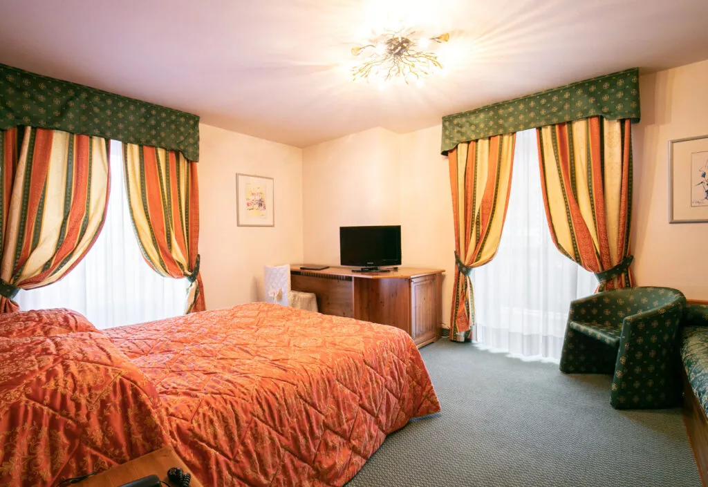 Suite Essenza per 3 persone di Grand Hotel des Alpes in centro a San Martino di Castrozza
