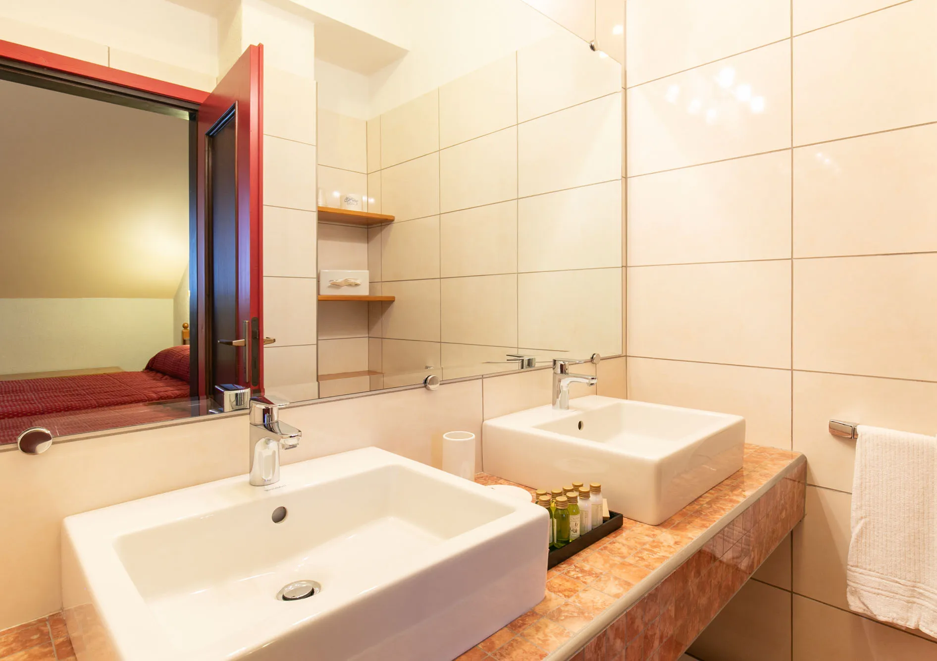 Bagno Suite Room Hotel Des Alpes San Martino di Castrozza